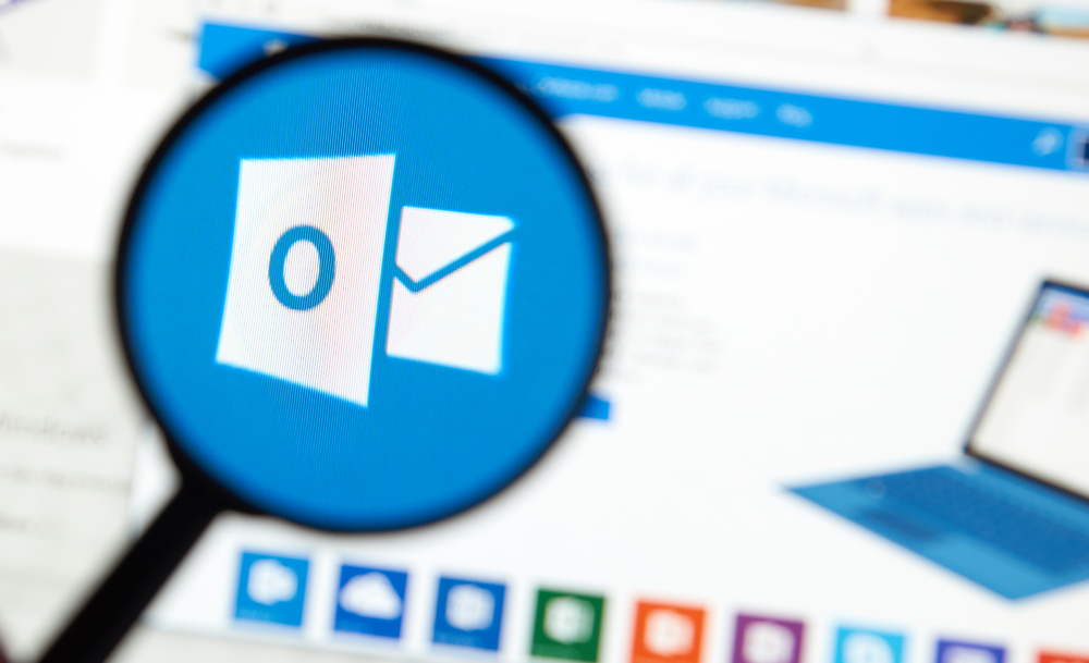 Change email signature in outlook