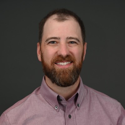 Mike Davies – AI & Technology Solutions Expert at LG Networks